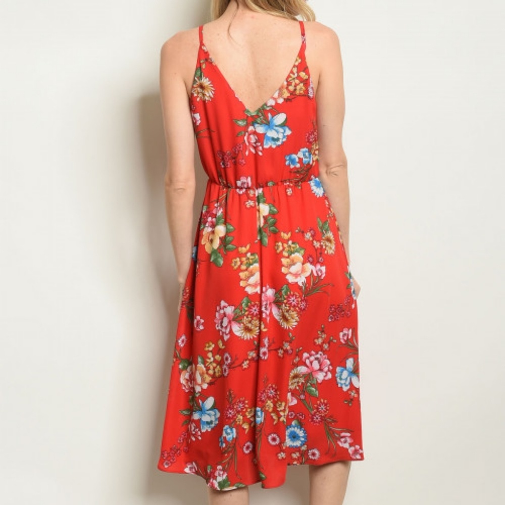 LAST 1! Gorgeous red floral v-neck midi dress - Picture 3 of 3